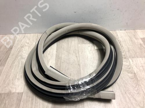 Gummiliste CHRYSLER 300C Touring (LX, LE) 3.0 CRD (218 hp) 23034459