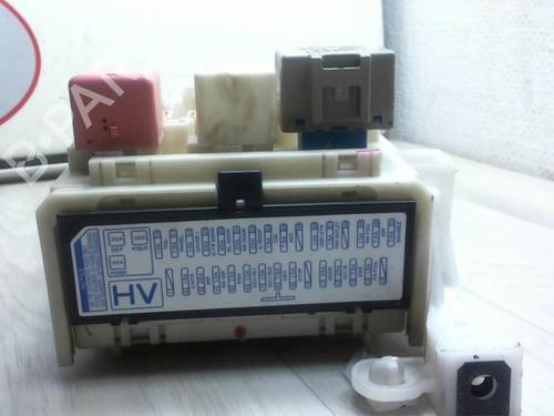 Fuse box TOYOTA RAV 4 III (_A3_) 2.2 D 4WD (ALA30_, ALA30R) | BP12983714E1 