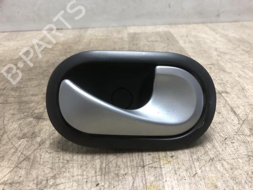 Used Front right interior door handle RENAULT TWINGO II (CN0_) 1.6 RS (CN0N, CN0R, CN0S) (133 hp) 26877115