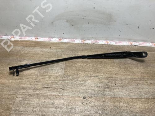 front-wipers-mechanism-peugeot-407-coupe-6c_-27-hdi-6429z6-2005-20615489 main image