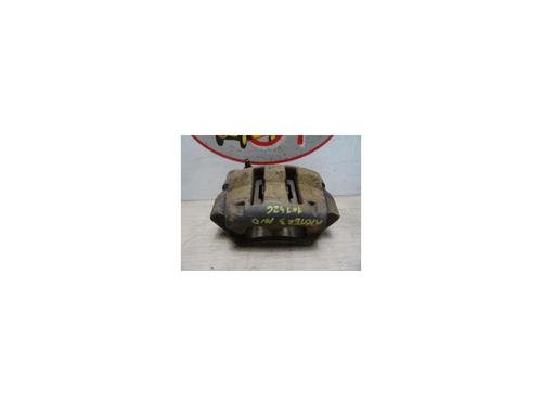 Højre bremsekaliber foran RENAULT MASTER II Platform/Chassis (ED/HD/UD) 3.0 dCi 140 (ED0S, UD0S, HD0S) (136 hp) 13288652