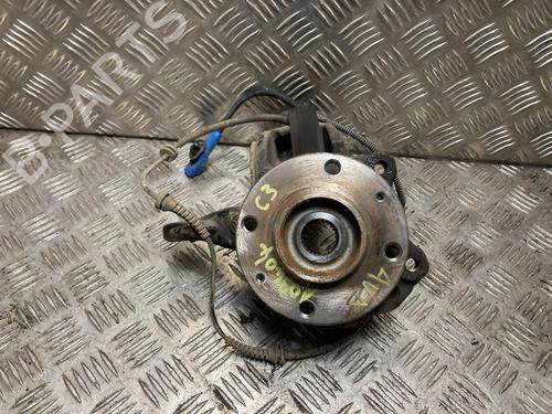 Used Right front steering knuckle CITROËN C3 AIRCROSS II (2R_, 2C_) 1.5 BlueHDi 120 (2CYHXX) (120 hp) 31203127