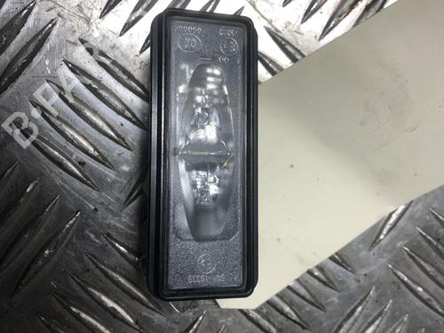 licence-plate-light-peugeot-2008-ii-ud_-us_-uy_-uj_-ur_-uc_-2019-32480881 main image