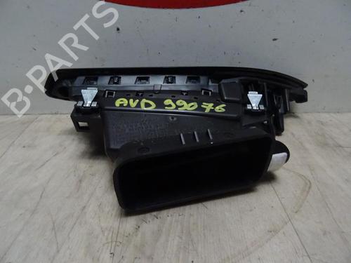 Used Air vent PEUGEOT 208 I (CA_, CC_) 1.2 VTI 82 (82 hp) 13261834