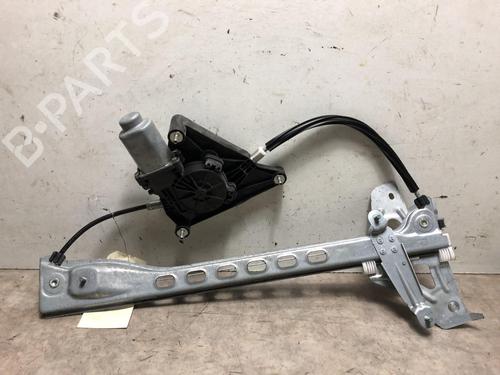 Rudehejsemekanisme Højre foran PEUGEOT 108 1.2 (82 hp) 20718971