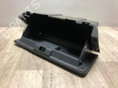 Used Glove box CHEVROLET MATIZ (M200, M250) 1.0 (67 hp) 20615372