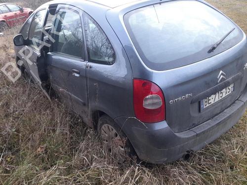 Left headlight CITROËN XSARA PICASSO (N68) 1.6 HDi | BP31202951C28 
