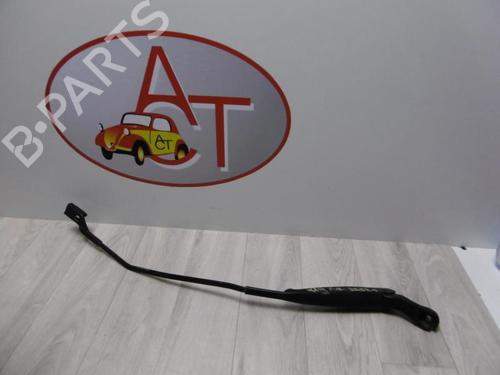 Used Front windshield wiper arm FORD KA (RU8) 1.2 (69 hp) 13275827