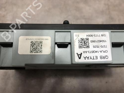 Used Fuse box JAGUAR XE (X760) 2.0 D (180 hp) 20622020