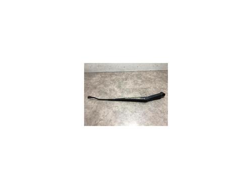 Used Front windshield wiper arm NISSAN NAVARA NP300 (D40) 2.5 dCi 4WD (D40TT, D40T, D40M, D40BB) (190 hp) 20506676