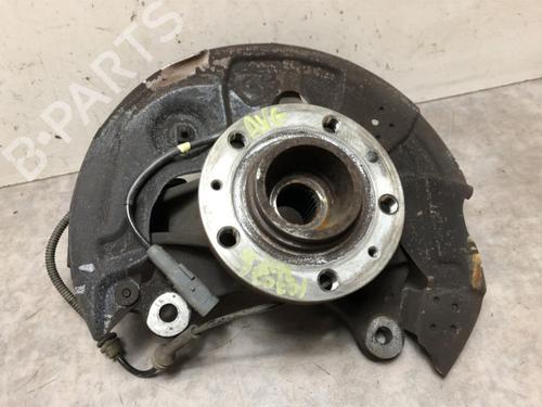 Used Left front steering knuckle PEUGEOT 308 II (LB_, LP_, LW_, LH_, L3_) 1.5 BlueHDi 130 (131 hp) 20620399