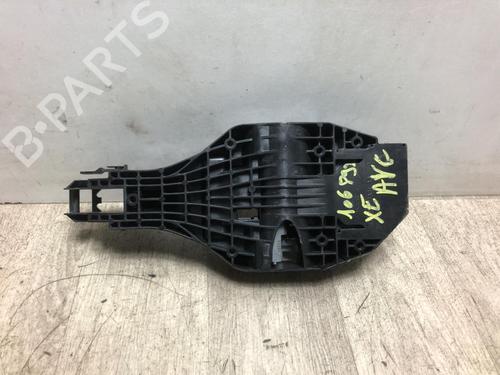 Used Front left exterior door handle JAGUAR XE (X760) 2.0 D (180 hp) 20622008