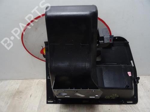 Glove box PEUGEOT EXPERT Van (V_) 2.0 BlueHDi 180 | BP13226528C95