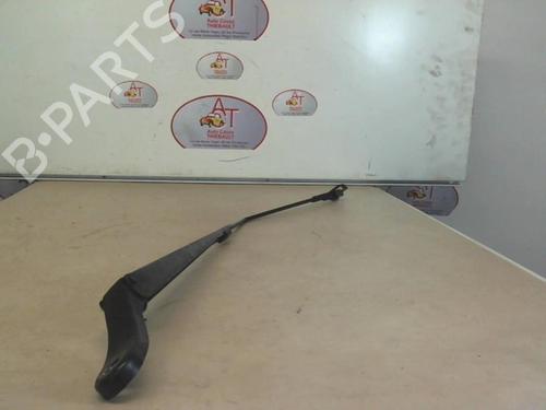 Used Front windshield wiper arm PEUGEOT 207 (WA_, WC_) 1.4 16V (88 hp) 13266548