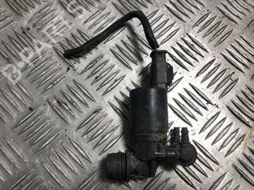 Used Washer pump Washer pump PEUGEOT 208 II (UB_, UP_, UW_, UJ_) 1.2 PureTech 100 (101 hp) 36002590 36002590