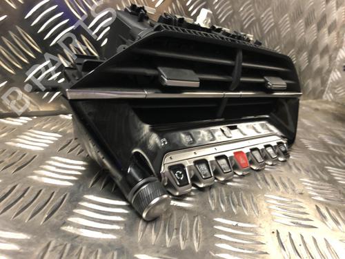 Warning switch PEUGEOT 208 II (UB_, UP_, UW_, UJ_) 1.2 PureTech 100 | BP31245590I22