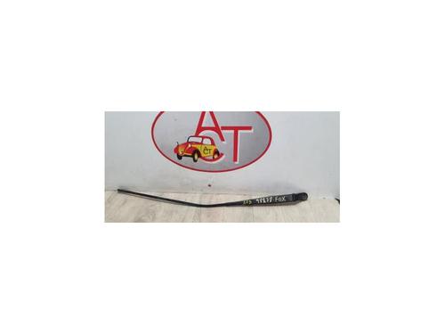Used Front windshield wiper arm VW FOX Hatchback (5Z1, 5Z3, 5Z4) 1.2 (55 hp) 13133356