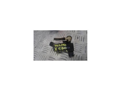Ruitensproeierpomp VOLVO V70 II (285) D5 AWD (163 hp) 23033544