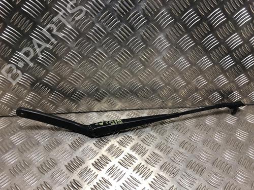 Used Front windshield wiper arm BMW X5 (E70) xDrive 30 d (235 hp) 24985767