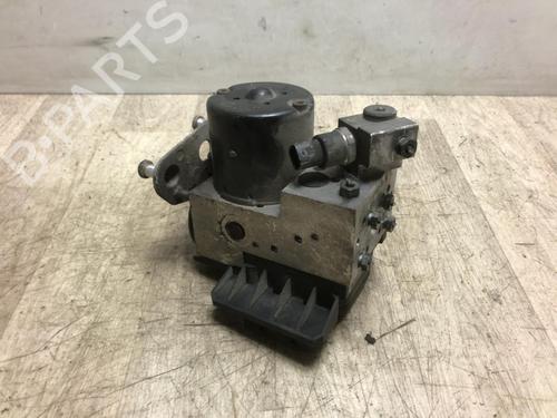 Used ABS pump MERCEDES-BENZ E-CLASS (W210) E 200 CDI (210.007) (102 hp) 20622271