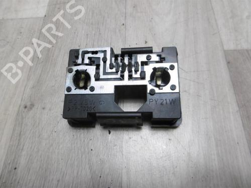 Used Licence plate light CITROËN XANTIA (X1_, X2_) 1.8 i 16V (110 hp) 13290538