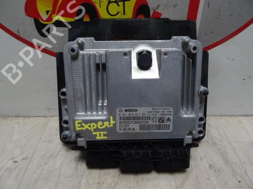 Used Engine control unit (ECU) PEUGEOT EXPERT Van (VF3A_, VF3U_, VF3X_) 1.6 HDi 90 8V (90 hp) 31195559