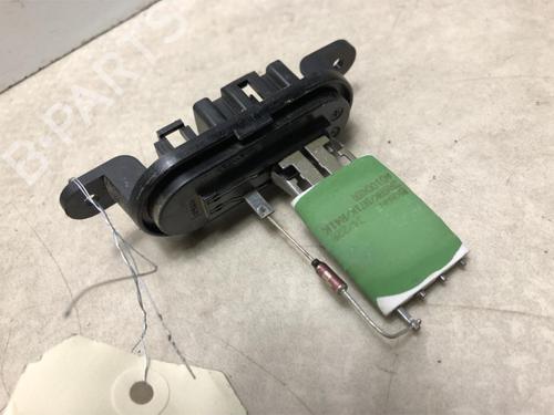 Used Heater resistor NISSAN INTERSTAR Van (X62B) dCi 135 (136 hp) 20615981