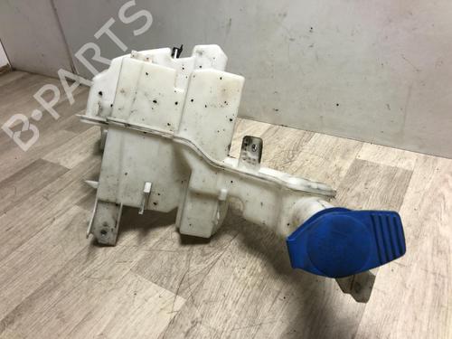 Used Windscreen washer tank VW PASSAT B7 Variant (365) 2.0 TDI 4motion (140 hp) 23035070