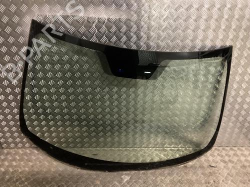 Used Windscreen CITROËN C4 AIRCROSS 1.6 HDi 115 AWC (114 hp) 31147148