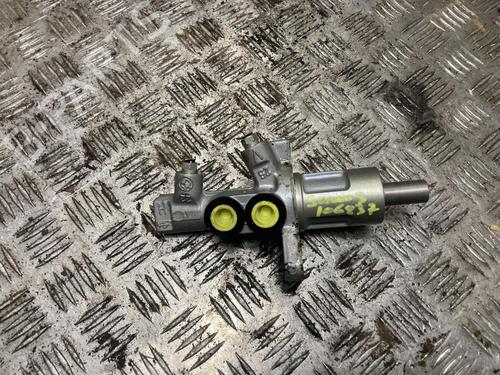 Used Brake master cylinder BMW 3 Touring (E91) 320 d (150 hp) 31186406