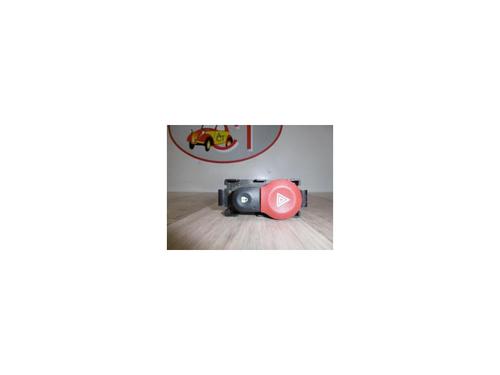 Used Warning switch RENAULT KANGOO Express (FW0/1_) 1.5 dCi 110 (FW0C, FW0H) (109 hp) 13228809