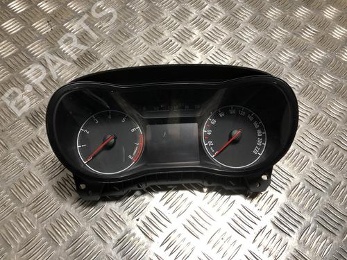 Quadro strumenti OPEL CORSA E (X15) 1.4 (08, 68) (90 hp) 31244176