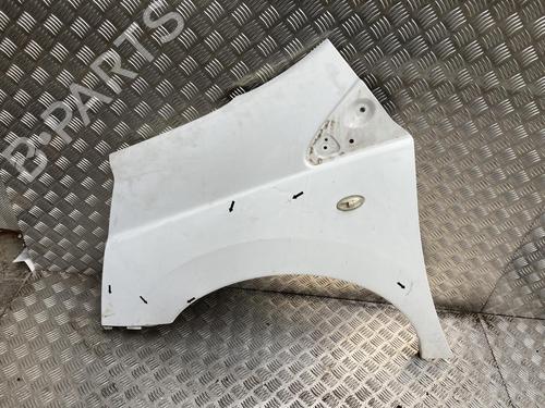 Guarda-lamas esquerdo FIAT SCUDO Van (270_, 272_) 2.0 D Multijet (120 hp) 31196392