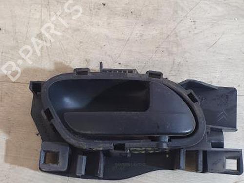 Used Front right interior door handle Front right interior door handle PEUGEOT EXPERT Tepee (VF3X_) 1.6 HDi 90 16V (90 hp) 13225879 13225879