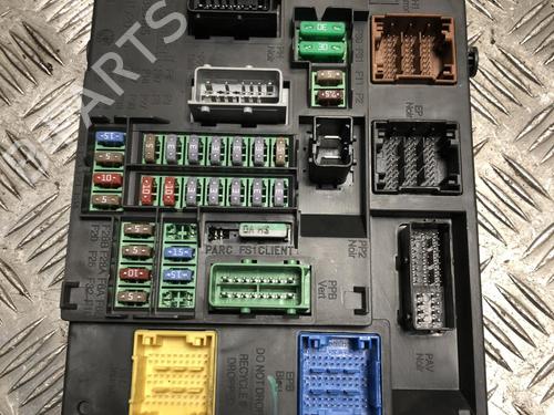 Boîte à Fusibles DS DS 4 / DS 4 CROSSBACK (NX_) 1.6 BlueHDi 120 (120 hp) 31945843