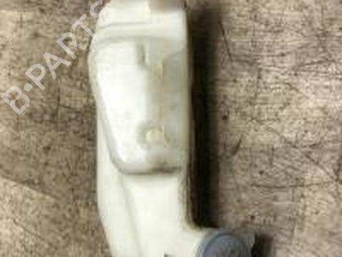 Used Windscreen washer tank TOYOTA LAND CRUISER (_J7_, _JL7_) 2.4 D (LJ70_, LJ70R) (72 hp) 30814678