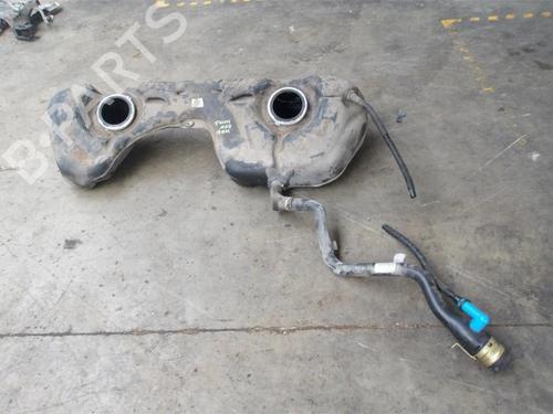 Used Fuel tank BMW 1 (E87) 116 i (115 hp) 28684225