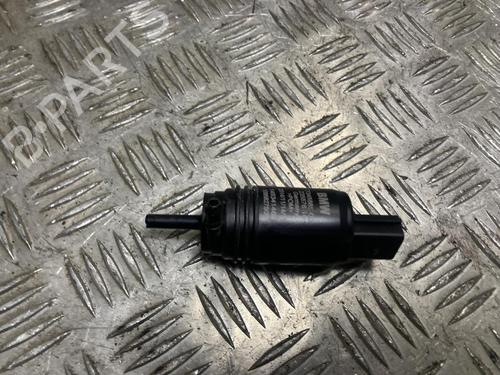 Used Washer pump Washer pump BMW 1 (F20) 114 d (95 hp) 34117514 34117514