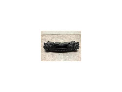 Used Climate control MERCEDES-BENZ E-CLASS (W211) E 220 CDI (211.008) (170 hp) 20624701