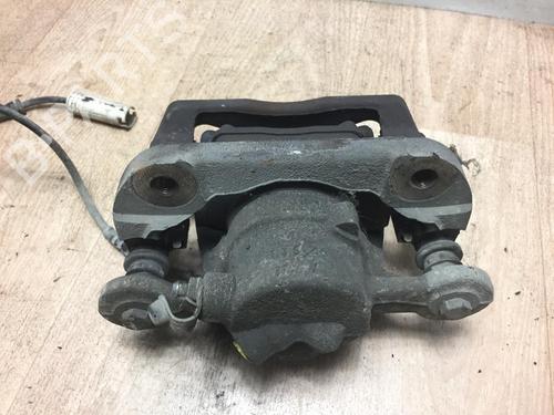 Used Left front brake caliper BMW 1 (E81) 118 d (143 hp) 20615320