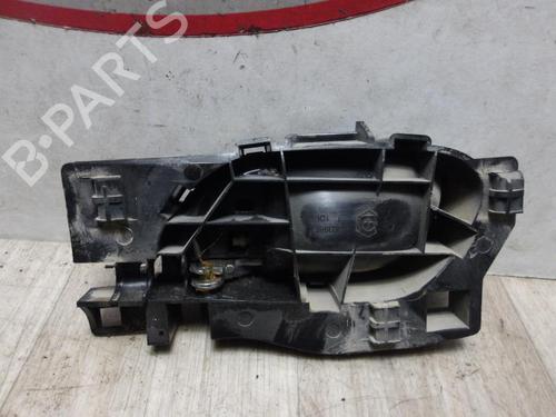 Used Rear right interior door handle PEUGEOT 208 I (CA_, CC_) 1.4 HDi (68 hp) 13263161