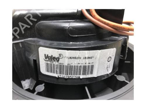 Heater blower motor RENAULT CLIO IV (BH_) 1.5 dCi 75 | BP20615081M62 