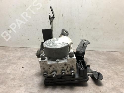 Módulo de ABS RENAULT MEGANE IV Hatchback (B9A/M/N_) 1.6 dCi 130 (B9A4) (130 hp) 20620386