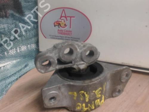 Motorsteun FIAT GRANDE PUNTO (199_) 1.2 (69 hp) 30673105
