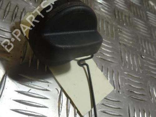 Used Fuel cap TOYOTA YARIS (_P13_) 1.5 Hybrid (NHP130_, NHP130) (101 hp) 13261933