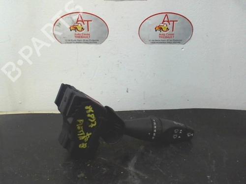 Used Switch FORD FIESTA V (JH_, JD_) 1.4 TDCi (68 hp) 13137139