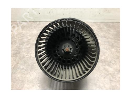 Heater blower motor RENAULT CLIO IV (BH_) 1.5 dCi 75 | BP20620761M62