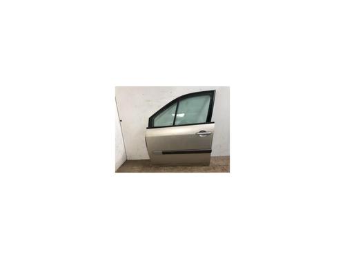 Used Left front door RENAULT SCÉNIC II (JM0/1_) 2.0 (JM05, JM0U, JM1N, JM1U, JM2V) (135 hp) 23109915