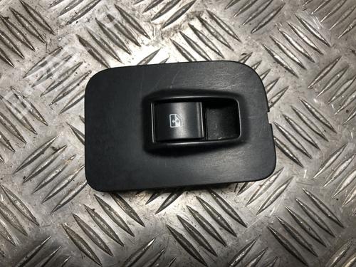 hyre-foran-elrute-bryter-citroen-nemo-mpv-2009-34210542 main image