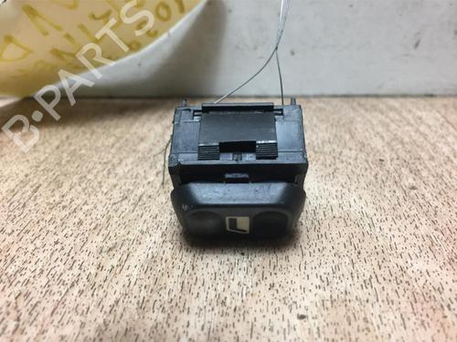 Used Right front window switch PEUGEOT PARTNER Box Body/MPV 1.6 HDi (75 hp) 28334205
